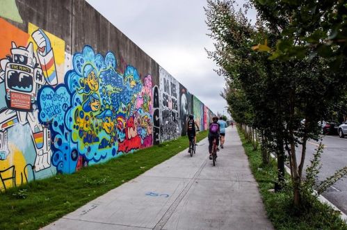 1223 Hardee St, Atlanta GA  30307-2719 exterior