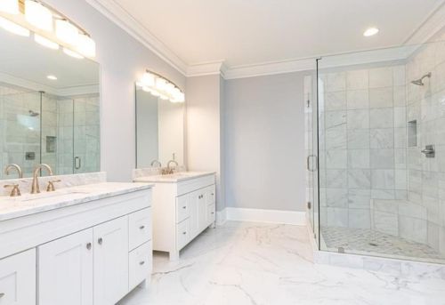 4101 Brookview Dr, Atlanta GA 30339-4605 exterior