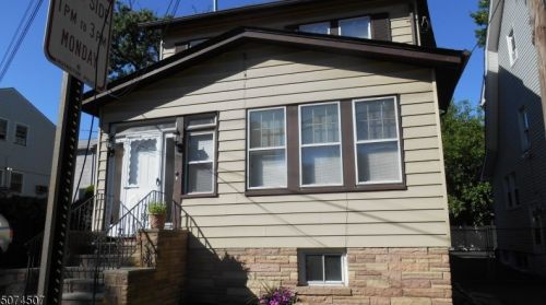 90 Laventhal Ave, Irvington, NJ 07111-2842