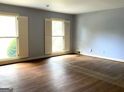 1505 Chevron Way, Atlanta GA 30350-4426 exterior