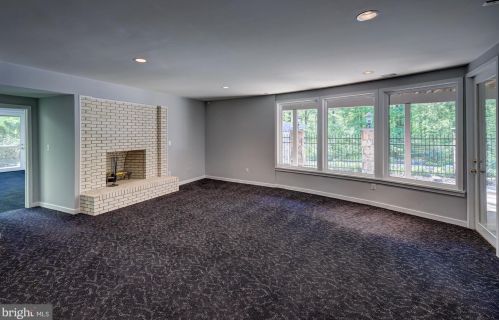 10011 Avenel Farm Dr, Rockville MD 20854-5410 exterior