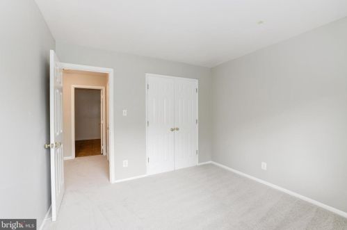 1758 Westwind Way, Mc Lean VA 22102-1612 exterior