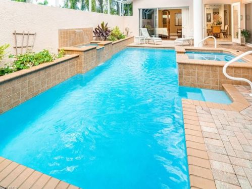 14636 Glen Eden Dr, Naples, FL 34110-3666