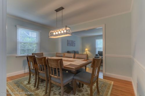 208 New York Ave, Point Pleasant Beach NJ 08742-3337 exterior