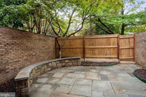 602 7 St, Washington DC 20002-5210 exterior