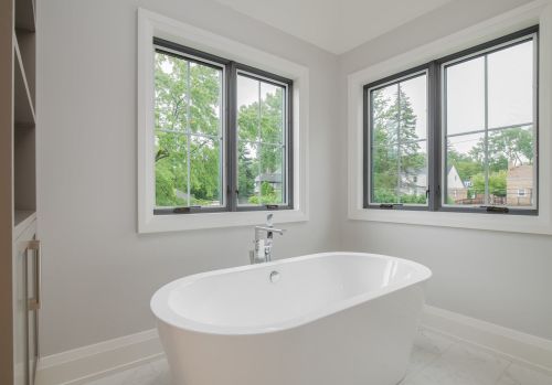 642 Hillside Ave, Elmhurst IL 60126-4247 exterior