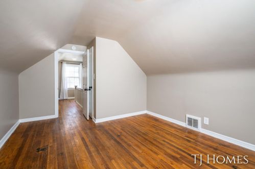 2141 Continental St, Meskegon MI  49444-1213 exterior