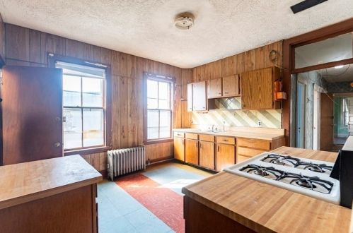 725 Morton St, Boston MA exterior