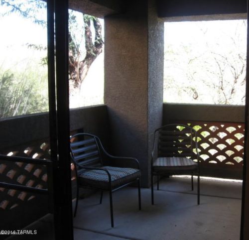 5751 Kolb Rd, Tucson AZ 39204-0871 exterior