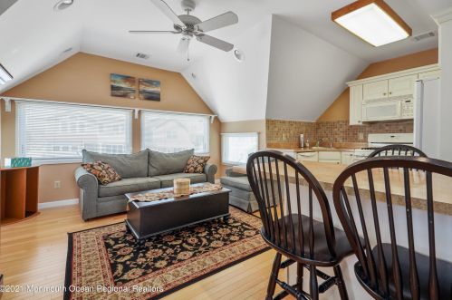 100 Vance Ave, Lavallette NJ 08735-2239 exterior