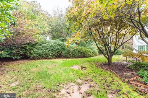 2101 Givenswood Dr, Fallston MD 21047-1426 exterior