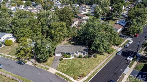 9 Tompkins Rd, Old Bridge NJ 08857-1846 exterior