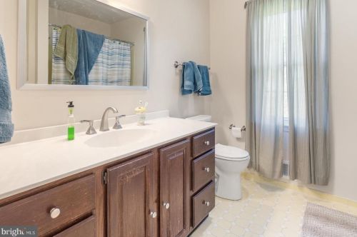 14032 Cricket Ln, Silver Spring MD 20904-5918 exterior