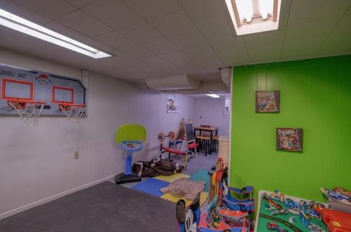 127 Glenmore Ave, Pittsburgh PA 15216-2124 exterior