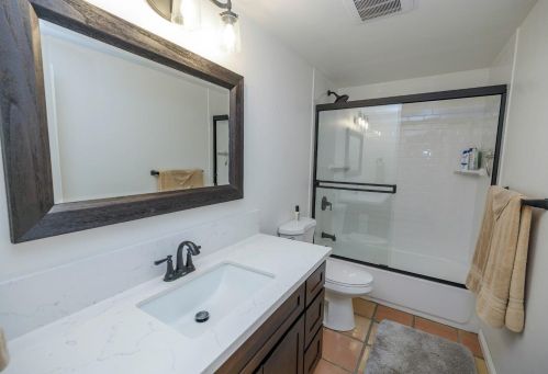 1267 Canal Dr, Turlock CA  95380-4159 exterior