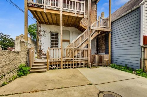 3600 Winchester Ave, Chicago IL 60609-1234 exterior