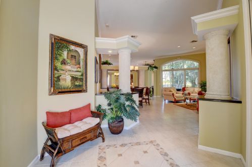 6947 Southport Dr, Boynton Beach FL 33472-6901 exterior