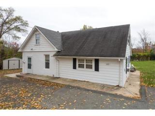 613 Old Post Rd, Edison NJ  08817-4824 exterior