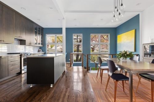 3711 Hermitage Ave, Chicago IL 60613-3509 exterior