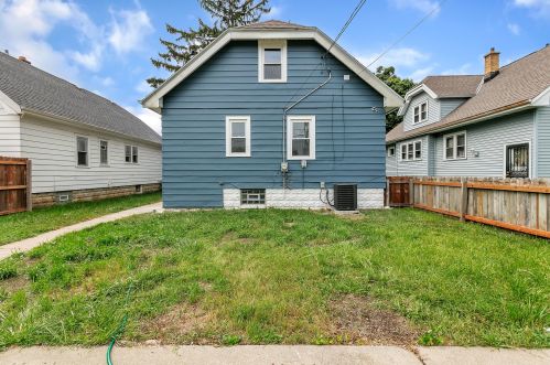 4408 54 St, Milwaukee WI 53210-1630 exterior