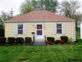 2101 48th St, Omaha NE  68106-3208 exterior