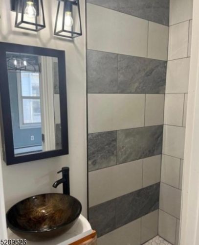 512 Hamilton St, Rahway NJ 07065-3317 exterior