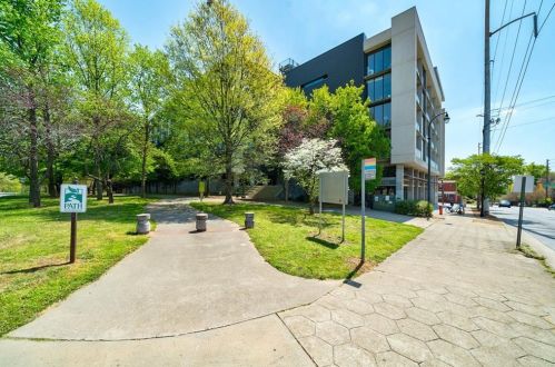 480 John Wesley Dobbs Ave, Atlanta GA 30312-1343 exterior