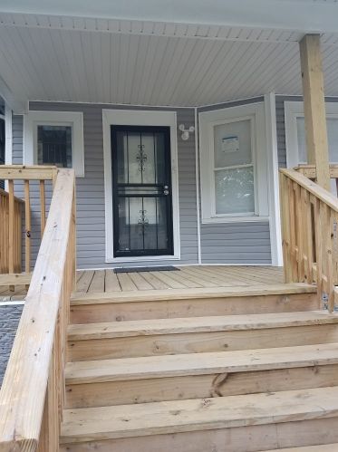 15 Lorel Ave, Chicago, IL 60644-3339