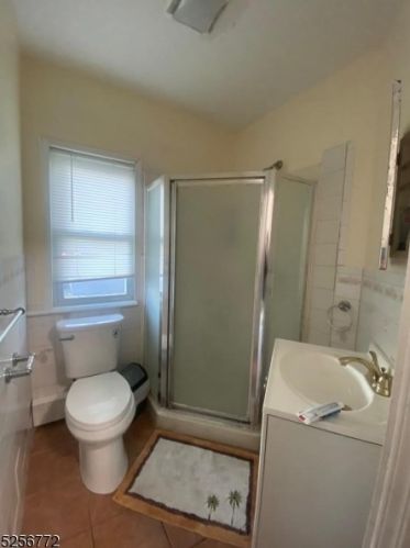 82 Pequannock St, Dover NJ 07801-3442 exterior