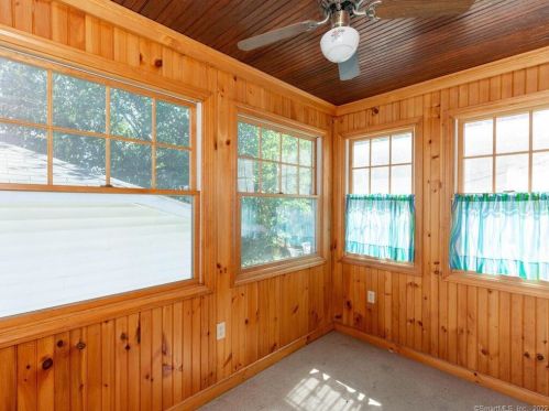 62 Lorenzo St, Torrington CT 06790-3644 exterior