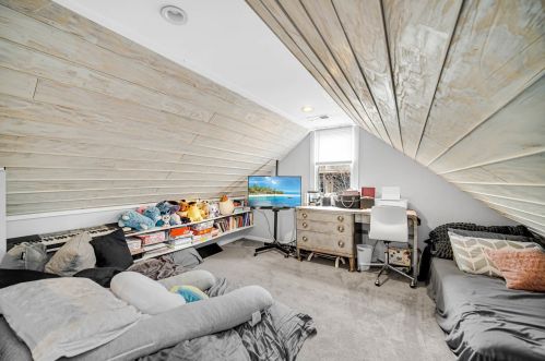 2116 Shakespeare Ave, Chicago IL 60647-3914 exterior