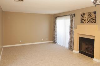 241 Mcafee Ct, Thousand Oaks CA  91360-2674 exterior