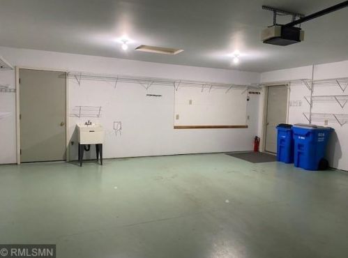 1001 Fairway Dr, Princeton MN 55371-2243 exterior