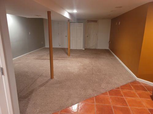 7219 East End Ave, Chicago IL 60649-4576 exterior