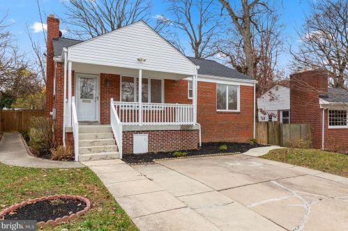 1109 Holton Ln, Silver Spring, MD 20912-7536