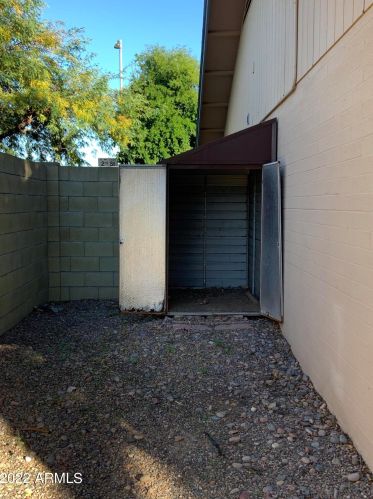 17634 2nd St, Phoenix AZ  85022-1804 exterior