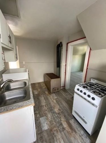 916 Jennette, Grand Rapids MI 49504-4143 exterior