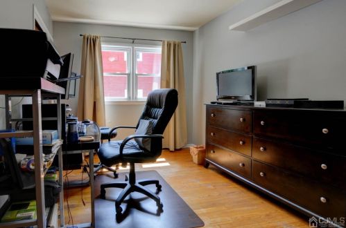 511 Jackson Ave, Rahway NJ 07065-3513 exterior