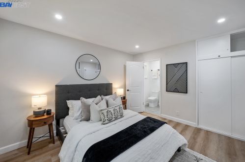 1143 Carey Dr, Concord CA 94520-4337 exterior