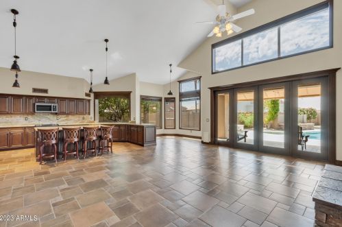 14280 12 Pl, Phoenix AZ 85014-5105 exterior