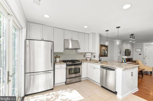 530 Alfred St, Alexandria VA 22314-1823 exterior