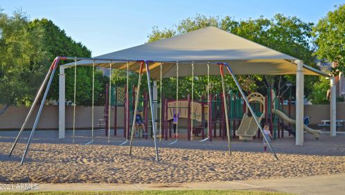 3236 Chandler Blvd, Phoenix AZ 85048-7207 exterior