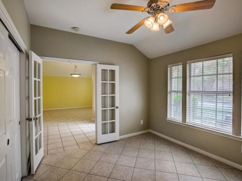 4520 Eagle Feather Dr, Austin TX 78735-6466 exterior