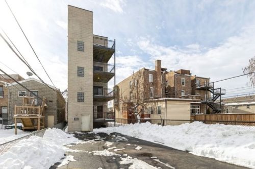 2226 Monroe St, Chicago IL 60612-2922 exterior