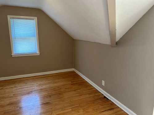 2307 Olive St, Milwaukee WI 53212-1025 exterior