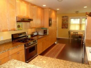 2809 Stephens St, Portland OR  97214-4969 exterior