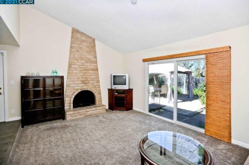 1619 St, Concord CA 94521-1001 exterior