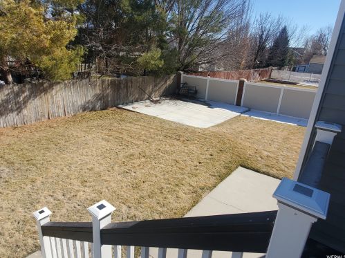 8211 1520, Taylorsville UT 84084-2420 exterior