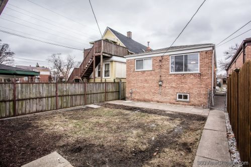9019 Wallace St, Chicago IL  60620-2225 exterior