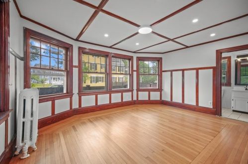 46 Circuit Dr, Providence RI  02905-3715 exterior